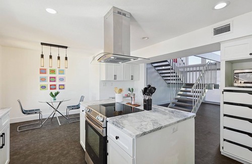 Grand Prairie House | Posh 5-BD w Pool, Hot Tub, Cinema, Patio, Foosball