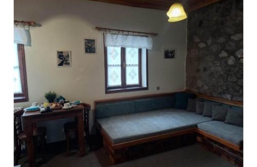 Konitsa Apartment | Potamolithos Suites 2