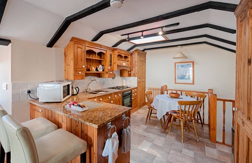Shaldon Bed & Breakfast | Potters Mooring Guest House Hotel