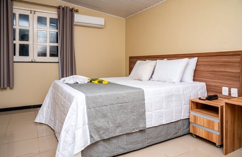 Santana do Sao Francisco Hotel | Pousada Vida de Rio