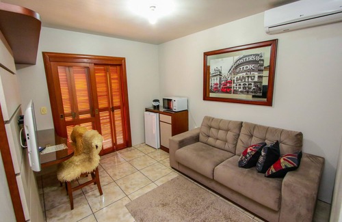 Bairro Lago Negro Hotel | Pousada Caminho dos Plátanos