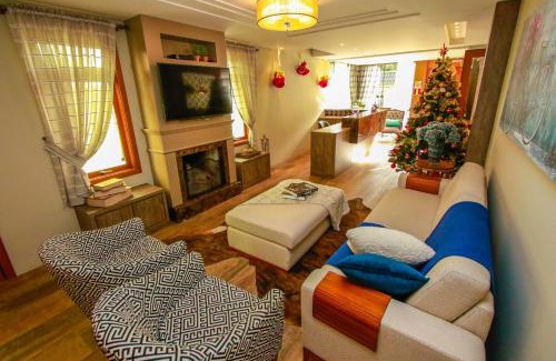 Bairro Lago Negro Hotel | Pousada Caminho dos Plátanos