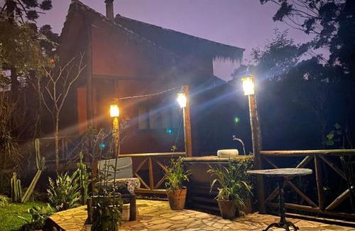 Maromba House | Pousada Casa de Mauá