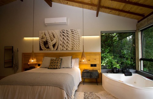 Araras Hotel | Pousada Chácara Aracê