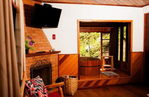 Nucleo Maua Cabin | Pousada chalés Binitz