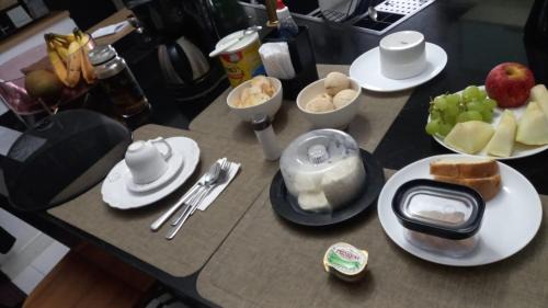 Volta Redonda Apartment | Pousada Flor de Lis Homestay