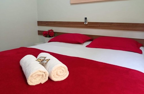 Vila Yolanda Hotel | Pousada Hits Foz