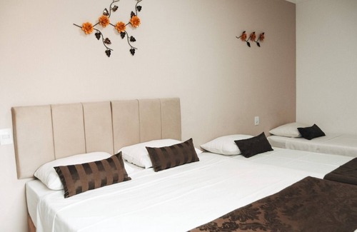 Nossa Senhora de Fatima Hotel | Pousada Shalom Capitólio