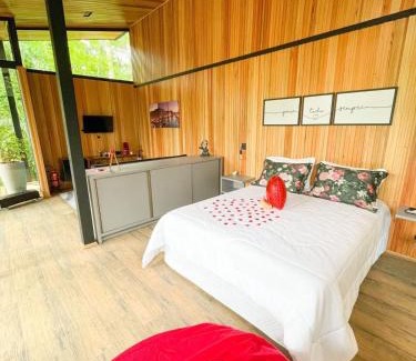 Sideropolis House | Pousada Sitio Raizes