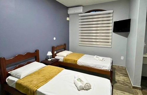 Itauna Hotel | POUSADA SOBRE AS ONDAS