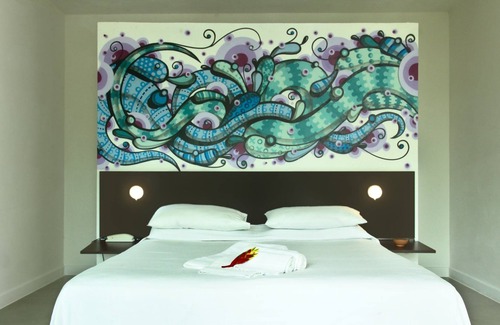 Morro de Sao Paulo Hotel | Pousada Villa dos Graffitis