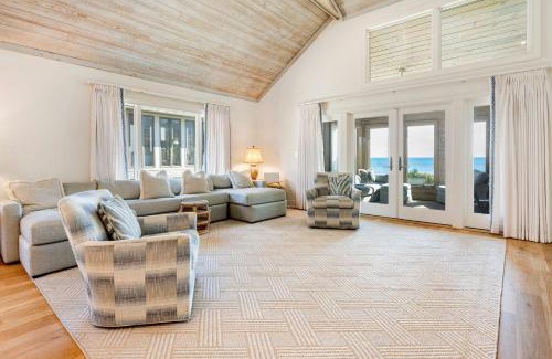 Debordieu Colony Apartment | Powell in DeBordieu Colony villa by Peace Vacations