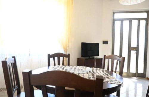 Porto Potenza Picena Apartment | PP06 - Porto Potenza, trilocale con aria condizionata vicino al mare