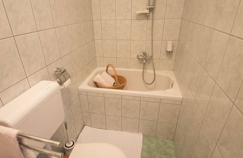 Ambroz pod Krvavcem House | Pr' Dovar Guest House
