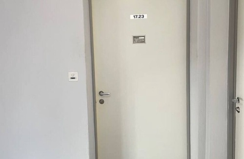 Seefeld Apartment | Practical Studio nearby Lake (Cross 6)