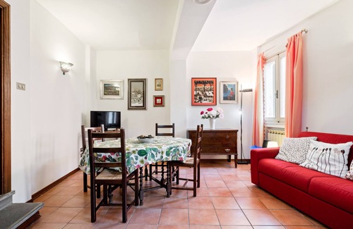 Historic Center Apartment | Pratello centrale e funzionale Apartment