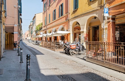 Historic Center Apartment | Pratello centrale e funzionale Apartment