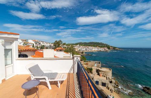 Calella de Palafrugell Apartment | Precioso apartamento en primera línea de mar en Calella de Palafrugell