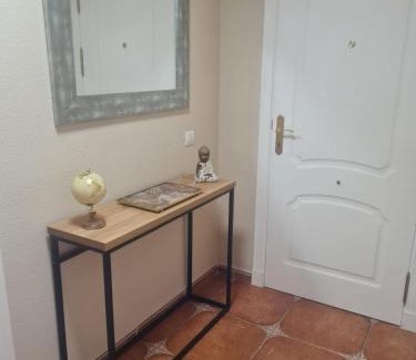 Torreblanca Apartment | Precioso apartamento nuevo en Torreblanca Fuengirola, a 300m de la playa- piscina, gimnasio, sauna
