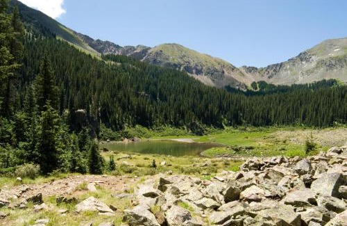 Taos Ski Valley Apartment | Predock 2F