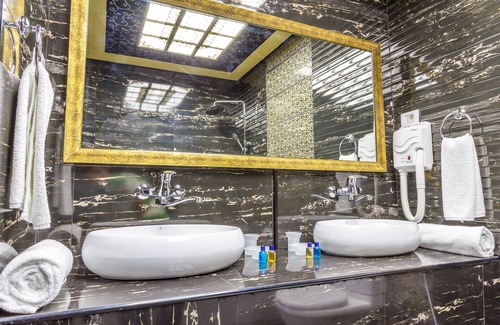 Baku Old Town Hotel | Premier Old Gates