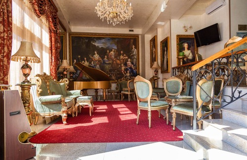 Sremski Karlovci Hotel | Premier Prezident Garni Hotel and Spa