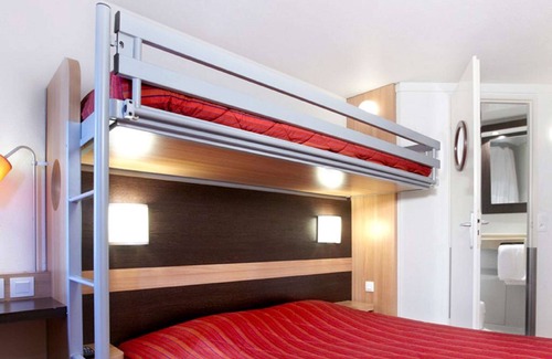 Bourges Hotel | Premiere Classe Bourges (6 kms du centre-ville)