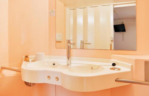 Trignac Hotel | Premiere Classe Saint Nazaire - Trignac