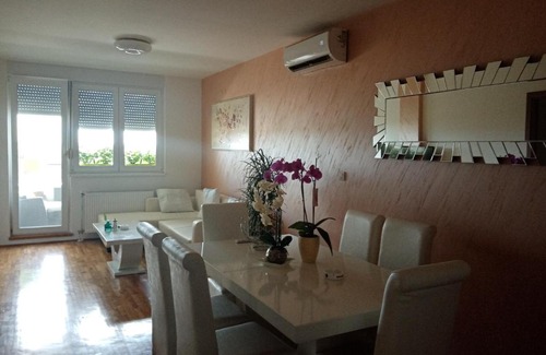 Nova Pazova Apartment | Prestige