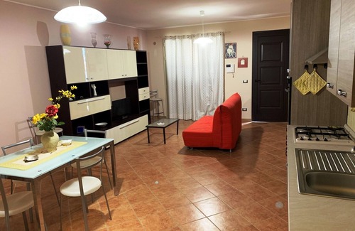 Avola Apartment | Pretty Holiday House Anna in Avola with WI. Fi. a few steps from the centr city