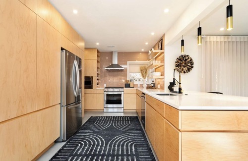 Manhattan House | PRIDE ROCK Luxury Retreat