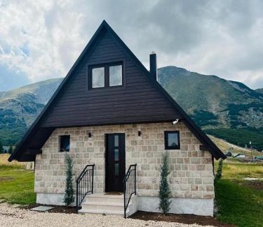 Virak House | Prima Vista