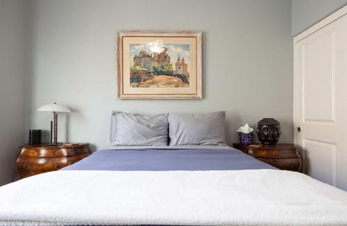 Hillcrest House | Prime Location Spacious townhome