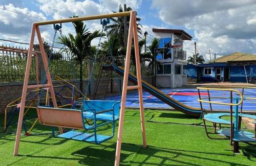 Yaounde Apartment | Primeshare Luxury Apartments with Swimming Pool, Reliable Wi-Fi & Air Conditioning