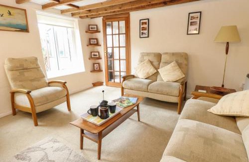 Stiffkey House | Primrose Cottage