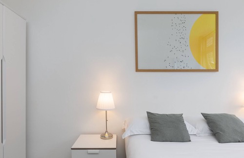 Primrose Hill Apartment | Primrose Hill, 2 bed Apt With Large Living Room