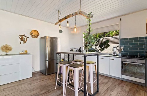 Tiahura House | Private 3BR Villa with pool