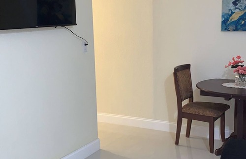 Greenacres House | Private accommodation Located 10 minutes from downtown, 5 from airport