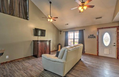 Bonne Terre House | Private and Quiet Boone Terre Home with Fire Pit!