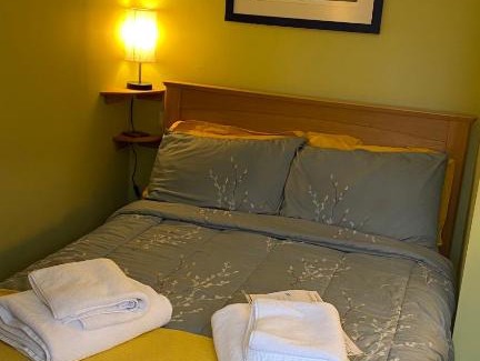 Boroughbridge Apartment | Private Annex Parking Wifi 2mins to J48 A1 M1