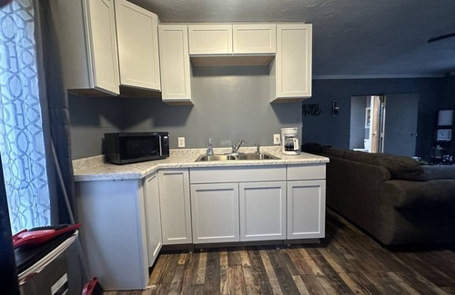 Ransom Apartment | Private apartment, located close to the Hatfield & Mccoys sites and trails!
