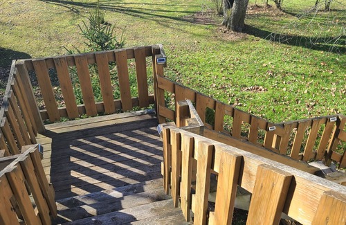 Reedsville Apartment | Private apt approx 20 from Sabraton/Morgantown & 30 mins from Stadium/Evansdale