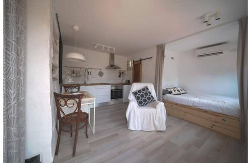 Montan Apartment | Private attic in Montan (Montanejos)