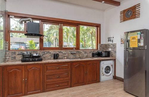 Gauravaddo Villa | Private Balinese Style Villa With ZEN Garden and Swimming Pool