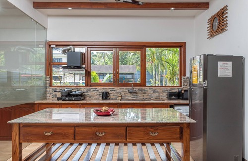 Gauravaddo Villa | Private Balinese Style Villa With ZEN Garden and Swimming Pool