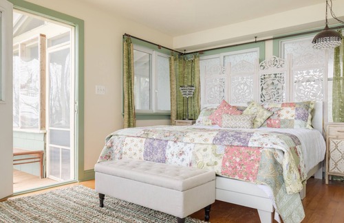 Tracys Landing House | Private Beach House in Tracy's Landing Maryland