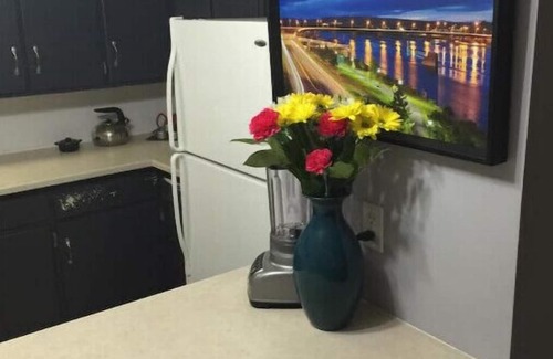 Fredericton Apartment | Private & clean 2 bedroom w/laundryn