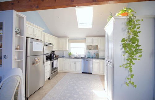 Southold Cottage | Private Coastal Two Bedroom Cottage on the Water