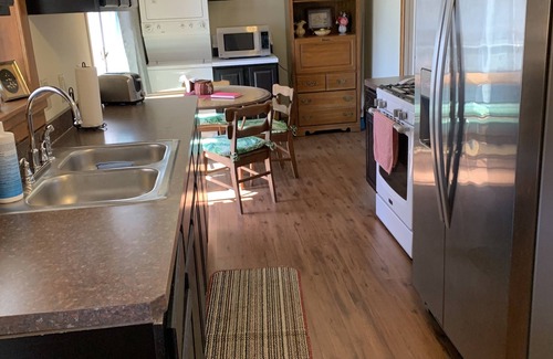 Beach Haven Cottage | Private cottage on Susquehanna river Very private !