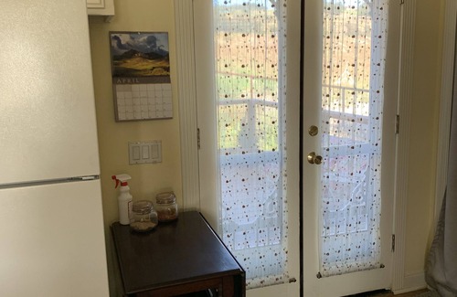 Arroyo Grande Apartment | Private country cottage with gazebo and rose garden. Wineries nearby.